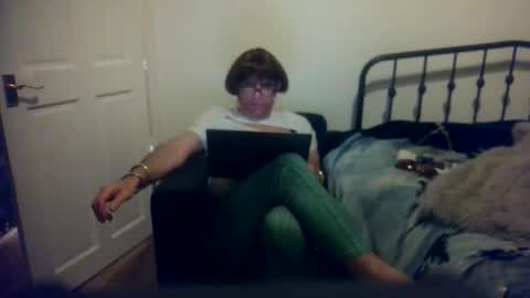 Snapshot of silkacollins chatting on December 5, 2025, 8:38 pm silkacollins online show from December 5, 2025, 8:38 pm