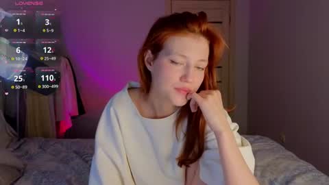 Snapshot of silly___woman chatting on August 7, 2026, 7:16 pm silly___woman online show from August 7, 2026, 7:16 pm