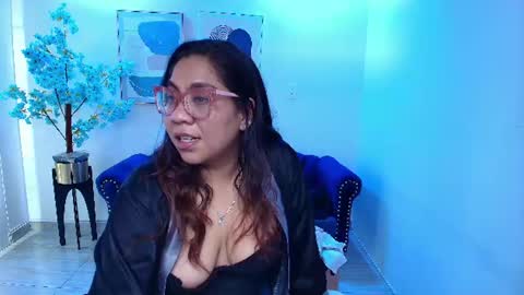 Snapshot of silvana_lane chatting on July 29, 2026, 7:12 pm Silvana online show from July 29, 2026, 7:12 pm