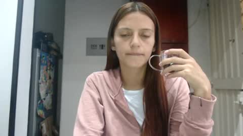Snapshot of silvanaroberts_ chatting on June 18, 2026, 11:14 am Rouse online show from June 18, 2026, 11:14 am