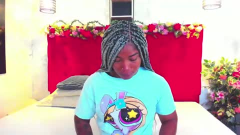 Snapshot of silvannafit chatting on June 14, 2026, 9:22 am Silvana Fit online show from June 14, 2026, 9:22 am