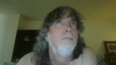 silverfunfox online show from April 24, 2026, 7:49 pm