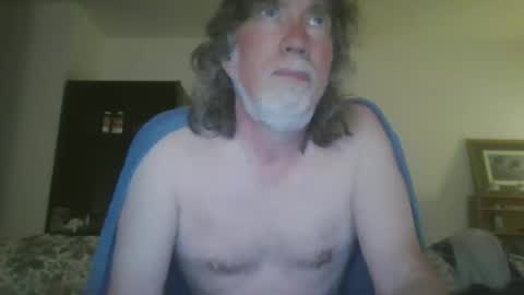 silverfunfox online show from April 27, 2026, 10:35 am