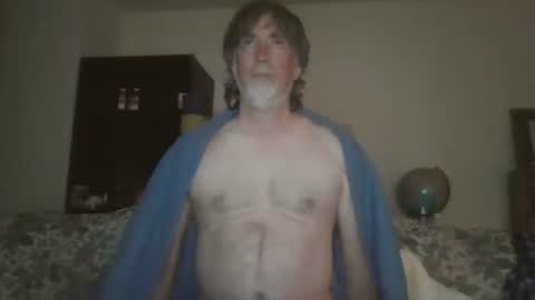 Snapshot of silverfunfox chatting on May 7, 2026, 2:17 am silverfunfox online show from May 7, 2026, 2:17 am