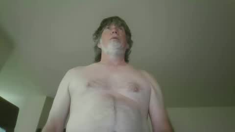 Snapshot of silverfunfox chatting on May 13, 2026, 7:22 pm silverfunfox online show from May 13, 2026, 7:22 pm