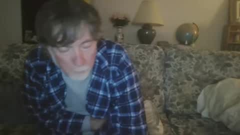 Snapshot of silverfunfox chatting on May 16, 2026, 4:20 am silverfunfox online show from May 16, 2026, 4:20 am