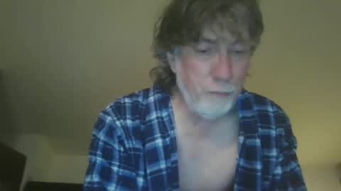 Snapshot of silverfunfox chatting on June 8, 2026, 1:28 am silverfunfox online show from June 8, 2026, 1:28 am