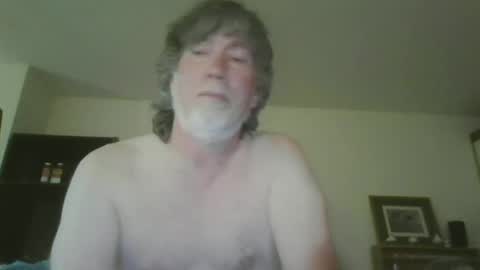 Snapshot of silverfunfox chatting on June 18, 2026, 7:51 pm silverfunfox online show from June 18, 2026, 7:51 pm