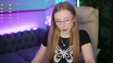  Kristina Kris  online show from May 1, 2026, 1:16 pm