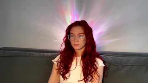 Snapshot of silvia998 chatting on May 24, 2026, 4:34 pm silvia998 online show from May 24, 2026, 4:34 pm