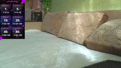 miss Anna online show from February 5, 2025, 8:32 am