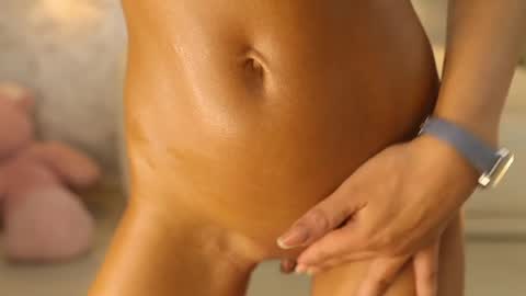 Silvia online show from June 4, 2026, 6:19 am