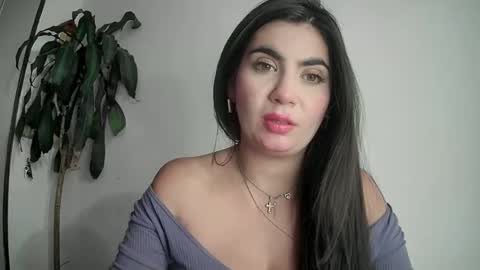 Silvie online show from January 28, 2025, 2:11 am