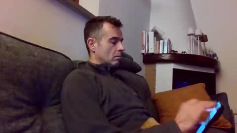 Snapshot of simmeturbate chatting on March 5, 2026, 9:44 pm Italiandaddyitalydickassbottomassholecomshowmasturbatenudeboyitalyatleticcutemuscolarhardcockdickboy online show from March 5, 2026, 9:44 pm