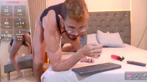 Snapshot of simon_rz chatting on June 26, 2026, 12:09 pm Simon online show from June 26, 2026, 12:09 pm