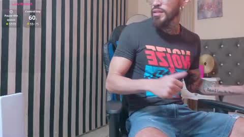 Snapshot of simon_rz chatting on June 28, 2026, 12:00 pm Simon online show from June 28, 2026, 12:00 pm