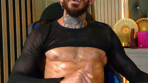 Snapshot of simon_rz chatting on July 21, 2026, 12:07 pm Simon online show from July 21, 2026, 12:07 pm
