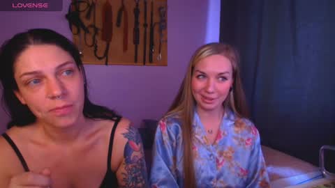 simona_moonshine online show from April 27, 2026, 7:06 am