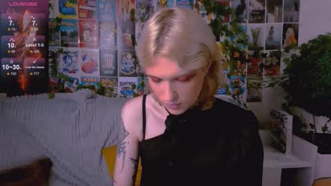 Simona online show from November 5, 2025, 11:16 pm