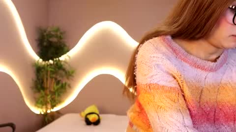 simone_sky online show from March 6, 2026, 1:18 pm