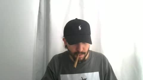 Snapshot of simonm777 chatting on June 12, 2026, 12:15 pm simonm777 online show from June 12, 2026, 12:15 pm