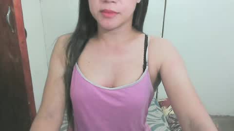 Snapshot of simpleladie15 chatting on June 11, 2026, 5:44 pm marisweet online show from June 11, 2026, 5:44 pm