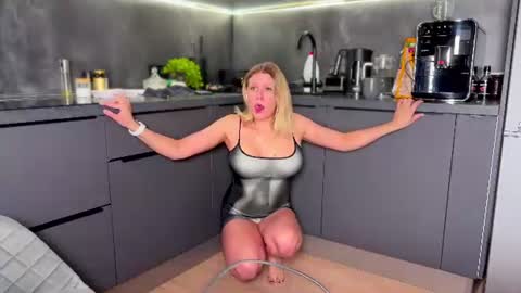 A present for me  online show from June 15, 2026, 3:14 pm