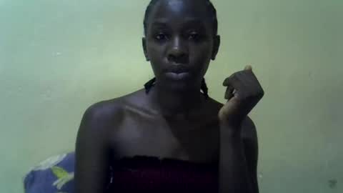 simplyloy33 online show from July 3, 2026, 9:59 am
