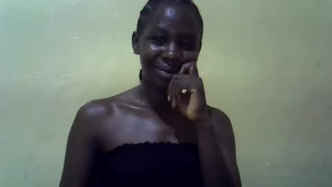 simplyloy33 online show from July 7, 2026, 6:47 am
