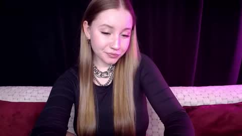 Snapshot of sindiwatsoon chatting on January 7, 2025, 1:46 pm Sindi online show from January 7, 2025, 1:46 pm