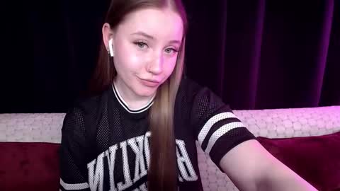 Snapshot of sindiwatsoon chatting on February 18, 2025, 6:26 pm Sindi online show from February 18, 2025, 6:26 pm