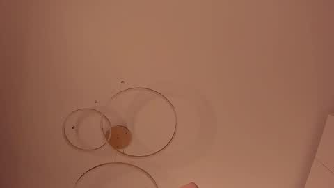 Ellie online show from March 16, 2026, 5:50 pm