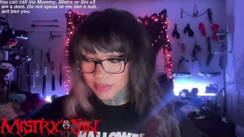 Snapshot of sinfulincubus chatting on February 12, 2026, 4:51 am Mistrx Sin online show from February 12, 2026, 4:51 am