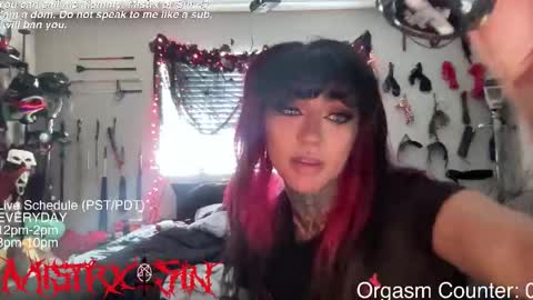 Snapshot of sinfulincubus chatting on February 28, 2026, 8:10 pm Mistrx Sin online show from February 28, 2026, 8:10 pm