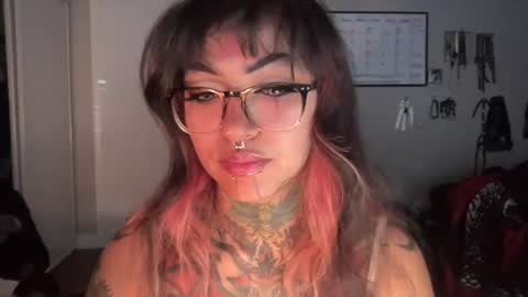 Snapshot of sinfulincubus chatting on July 10, 2026, 1:10 am Mistrx Sin online show from July 10, 2026, 1:10 am