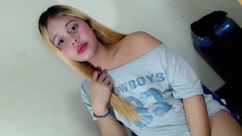 sinfulrose_ online show from May 1, 2026, 3:27 pm
