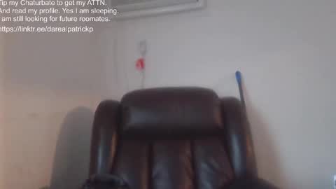 Snapshot of singledude_69 chatting on November 2, 2025, 9:28 pm SingleDude 69 online show from November 2, 2025, 9:28 pm