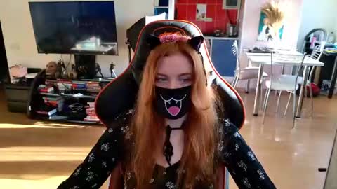 Alya and Mr. Sinner online show from June 25, 2026, 2:22 am