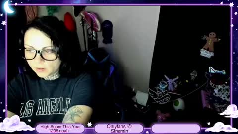 Snapshot of sinominx chatting on January 7, 2025, 4:29 am Sinomin online show from January 7, 2025, 4:29 am