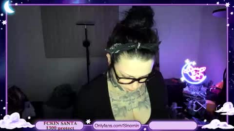 Snapshot of sinominx chatting on December 22, 2025, 1:35 am Sinomin online show from December 22, 2025, 1:35 am