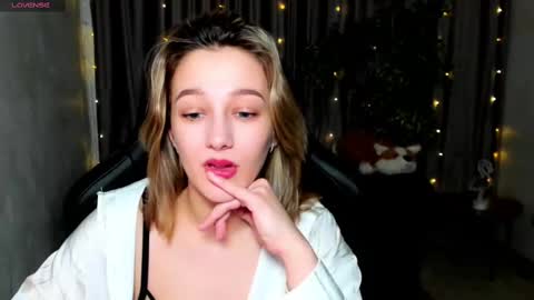 Snapshot of sinty_noria chatting on February 25, 2025, 1:20 am Sinty Noria online show from February 25, 2025, 1:20 am