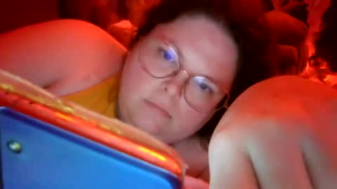 Snapshot of siofra chatting on July 21, 2026, 3:14 pm Siofra online show from July 21, 2026, 3:14 pm
