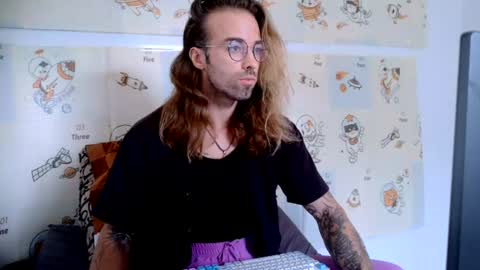 Snapshot of sir__gay chatting on June 21, 2026, 8:06 am Sir Gay online show from June 21, 2026, 8:06 am
