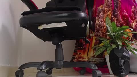 only foot                         worshipers here online show from January 7, 2025, 6:56 pm