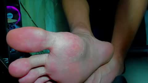 only foot                         worshipers here online show from June 17, 2026, 8:28 am