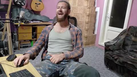 I am The Fourth and only Sir. Pelo online show from September 15, 2025, 5:57 pm