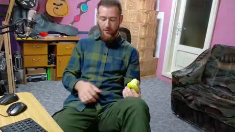 I am The Fourth and only Sir. Pelo online show from November 3, 2025, 6:14 am