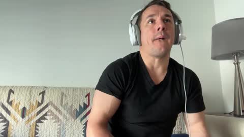 sirbubblesworth online show from March 12, 2025, 12:10 am