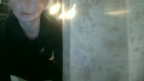 siren_voise online show from March 15, 2026, 1:39 pm