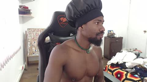 siriss_boyrag online show from January 11, 2025, 11:56 am